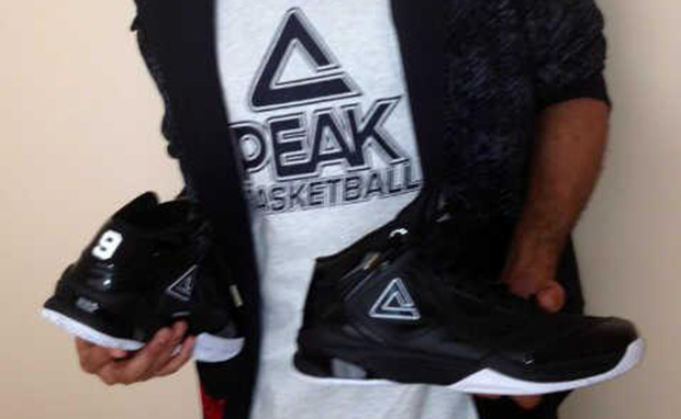 Tony Parker + Peak Shoes